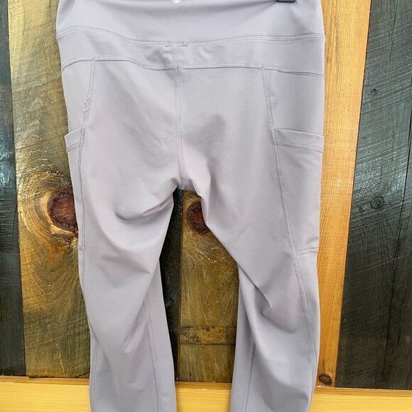 Apana gray crop leggings with wide waistband and two side pockets, size M - Picture 3 of 7